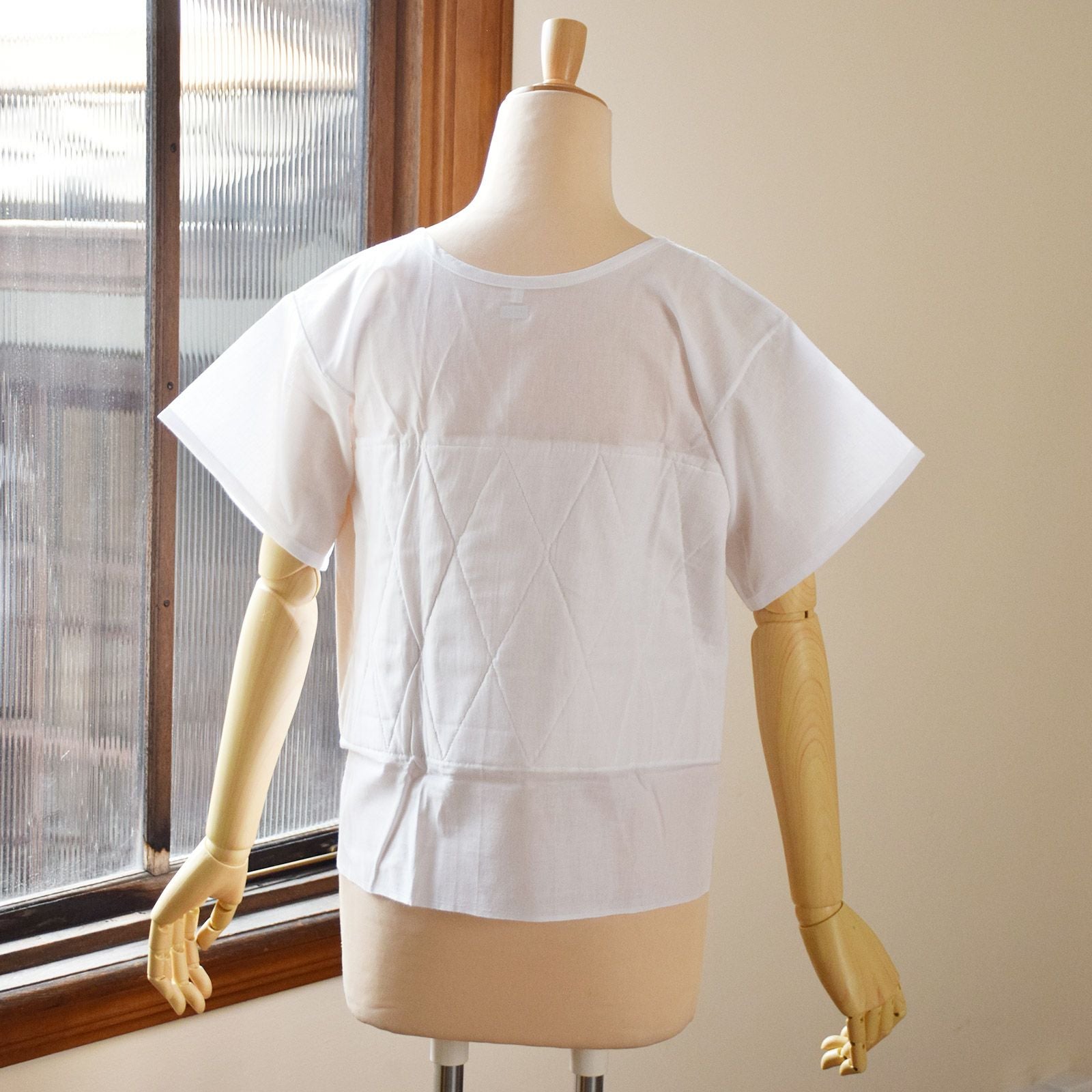 000000000407-05.jpg?size=l&w=