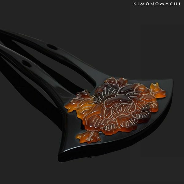 銀杏型かんざし「黒色×べっ甲調牡丹」訪問着、付け下げに フォーマル 簪  礼装かんざし CM-295黒/べっ甲