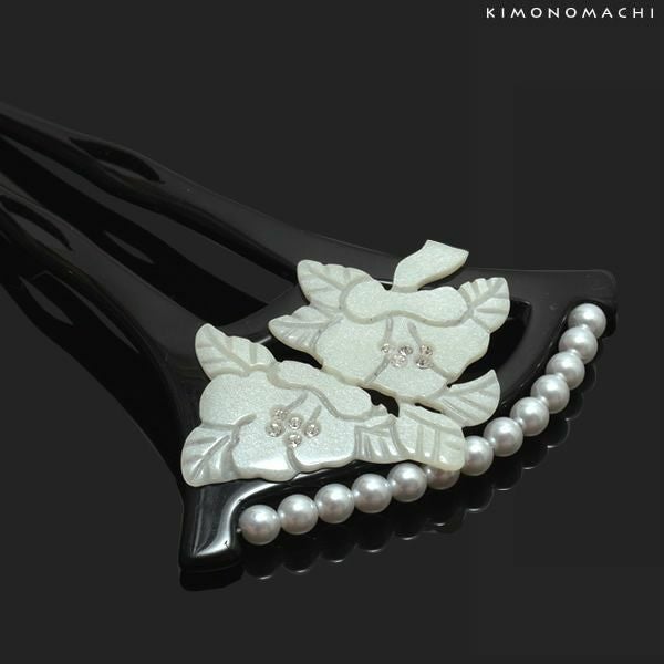 銀杏型かんざし「黒色 花」訪問着、付け下げに フォーマル 簪  礼装かんざし CM-932黒