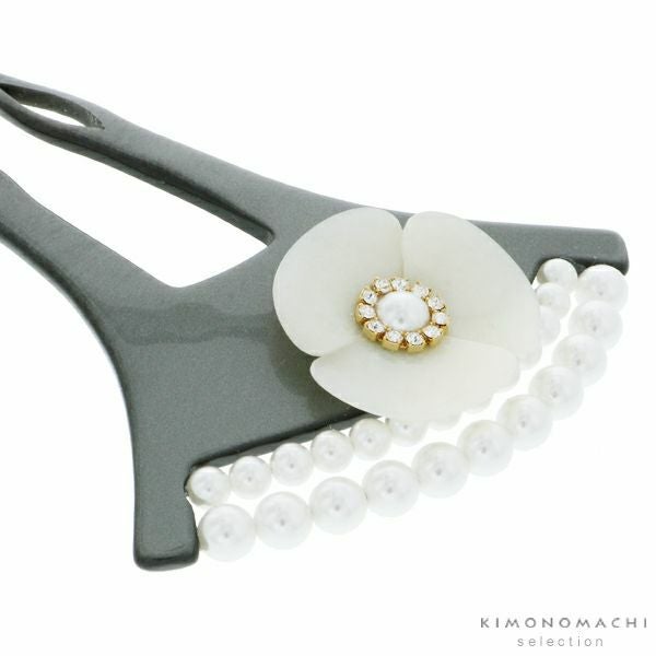 銀杏型かんざし「ダークグレー×生成りのお花」パールビーズ付き 訪問着などの礼装に   簪 CM480