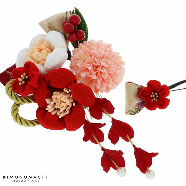 振袖髪飾り2点セット「赤白椿のお花、古布調リボン飾り」振袖髪飾り 成人式、前撮り、結婚式の振袖に 十三詣り、卒業式の袴にも  袴髪飾り （No.51785）