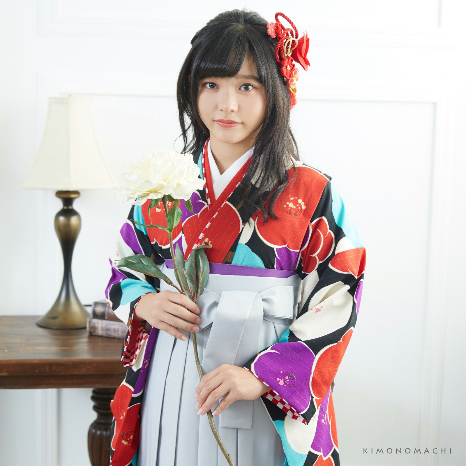 Prices down5】髪飾り つまみ細工 成人式 「赤色 お花とつまみのお花