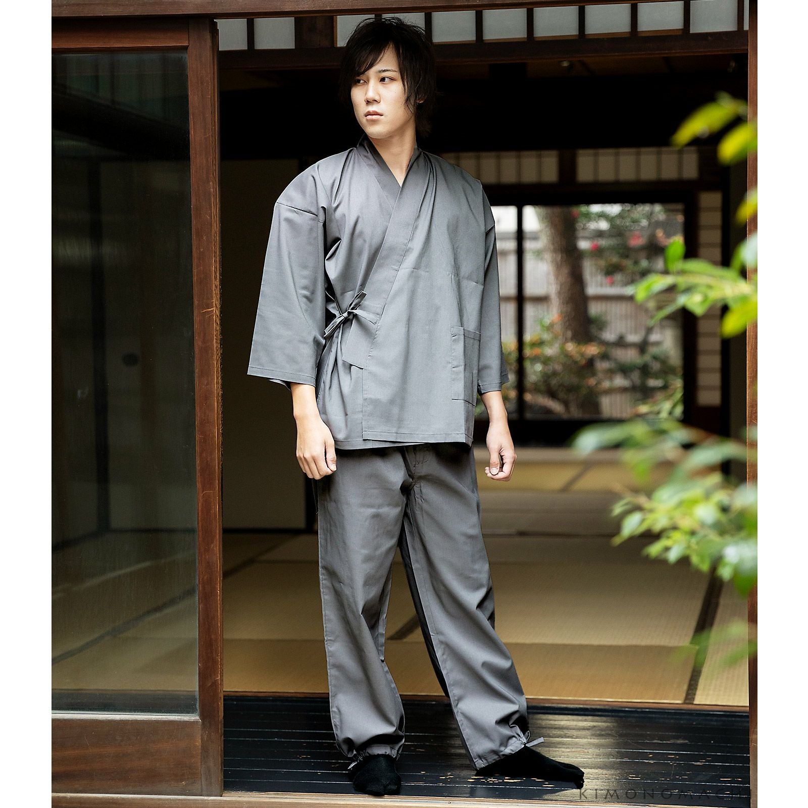 作務衣「黒 茶 青 赤 緑 鈍色 灰紫色」全7色 サイズ：S M L LL 4サイズ