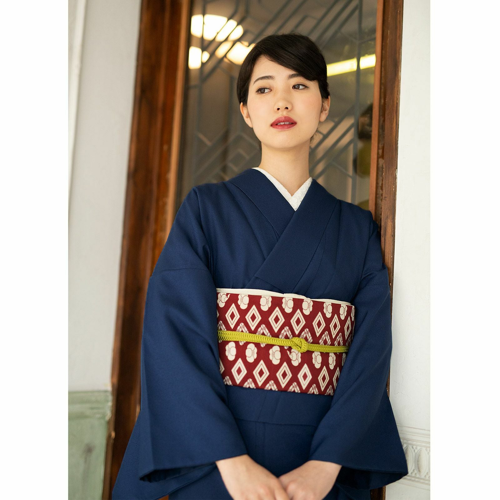 洗える色無地着物　単衣仕立　花唐草模様 洗える着物 色無地プレタ プレタ着物 単衣 袷 茶色 利休茶色 ブラウン