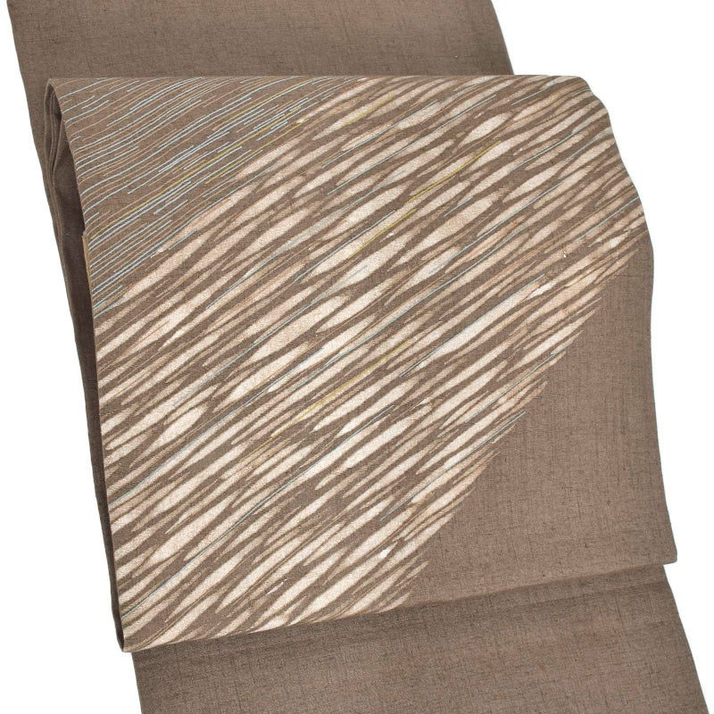 【新古品】「黄枯茶　モダン　閃光　斜め文様」仕立て上がり 袋帯 お太鼓柄 正絹