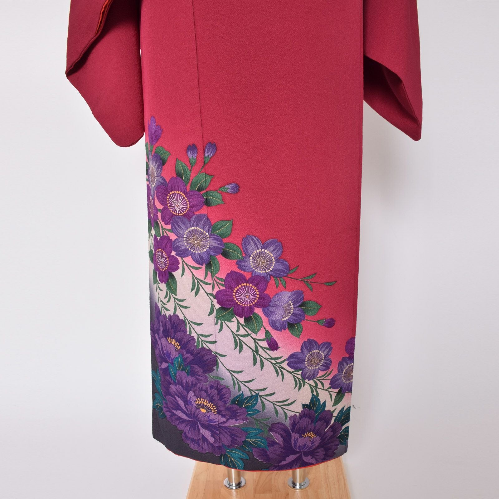中古品】「赤紫 ぼかしに紫の花」訪問着 単品 袷 正絹【メール便不可