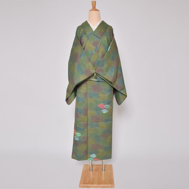 【中古品】「緑　ぼかし　ポイントデザイン」仕立て上がり リサイクル着物 小紋 袷 紬 正絹