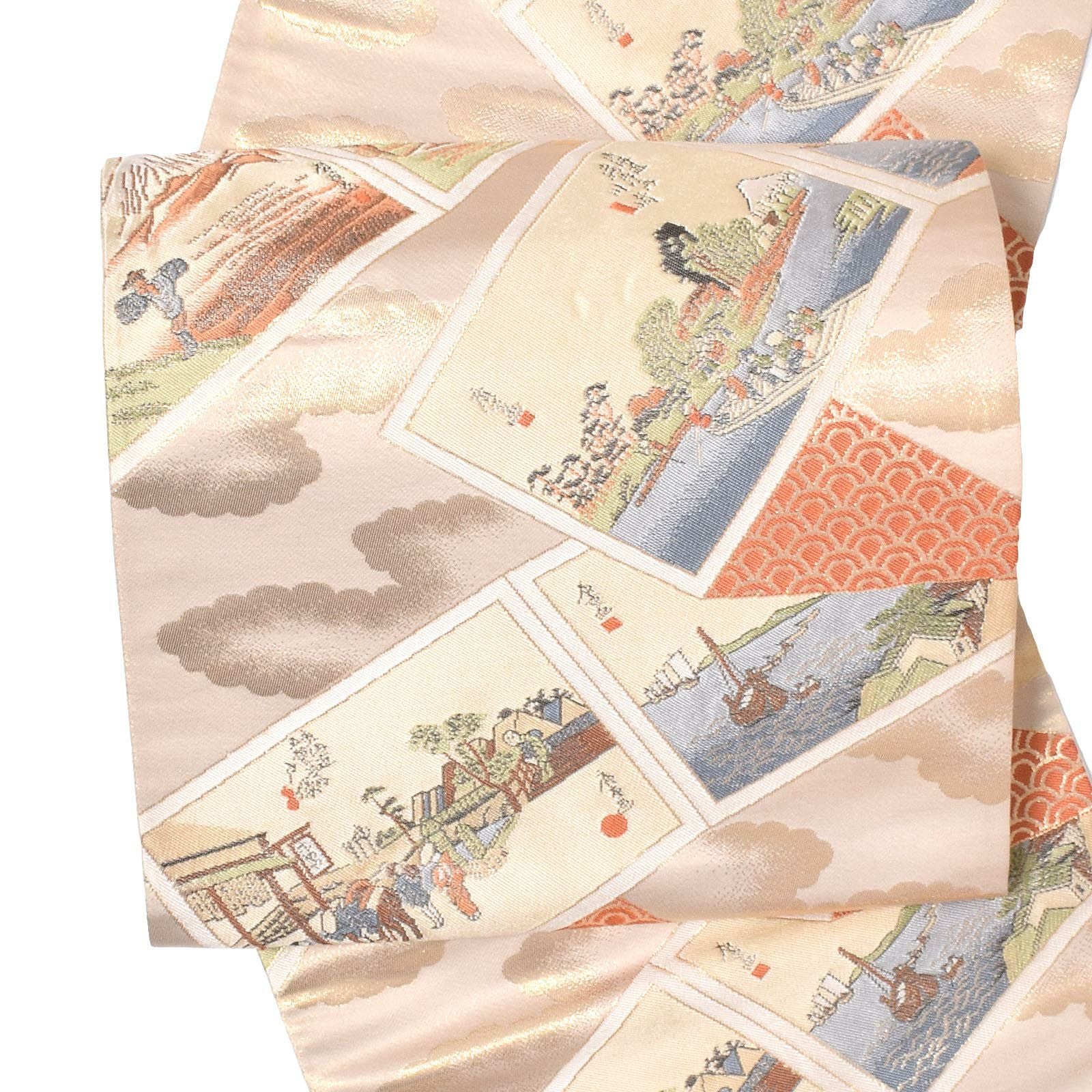 【中古品】仕立て上がり 袋帯 「クリーム　雲取りに道中物語文様」