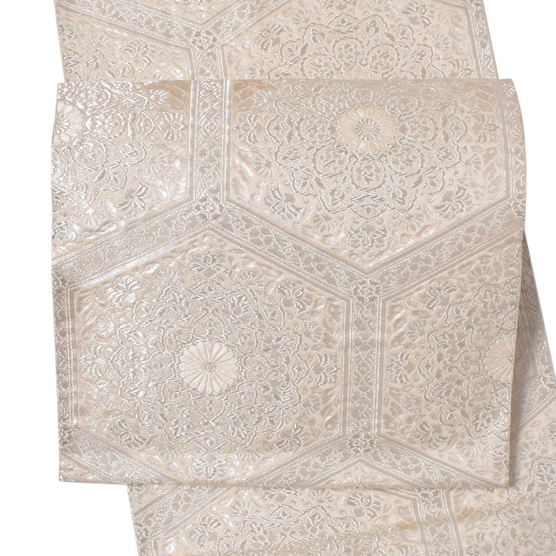 【中古品】仕立て上がり 袋帯 「白地に白銀糸　亀甲菊花唐草文」 唐織