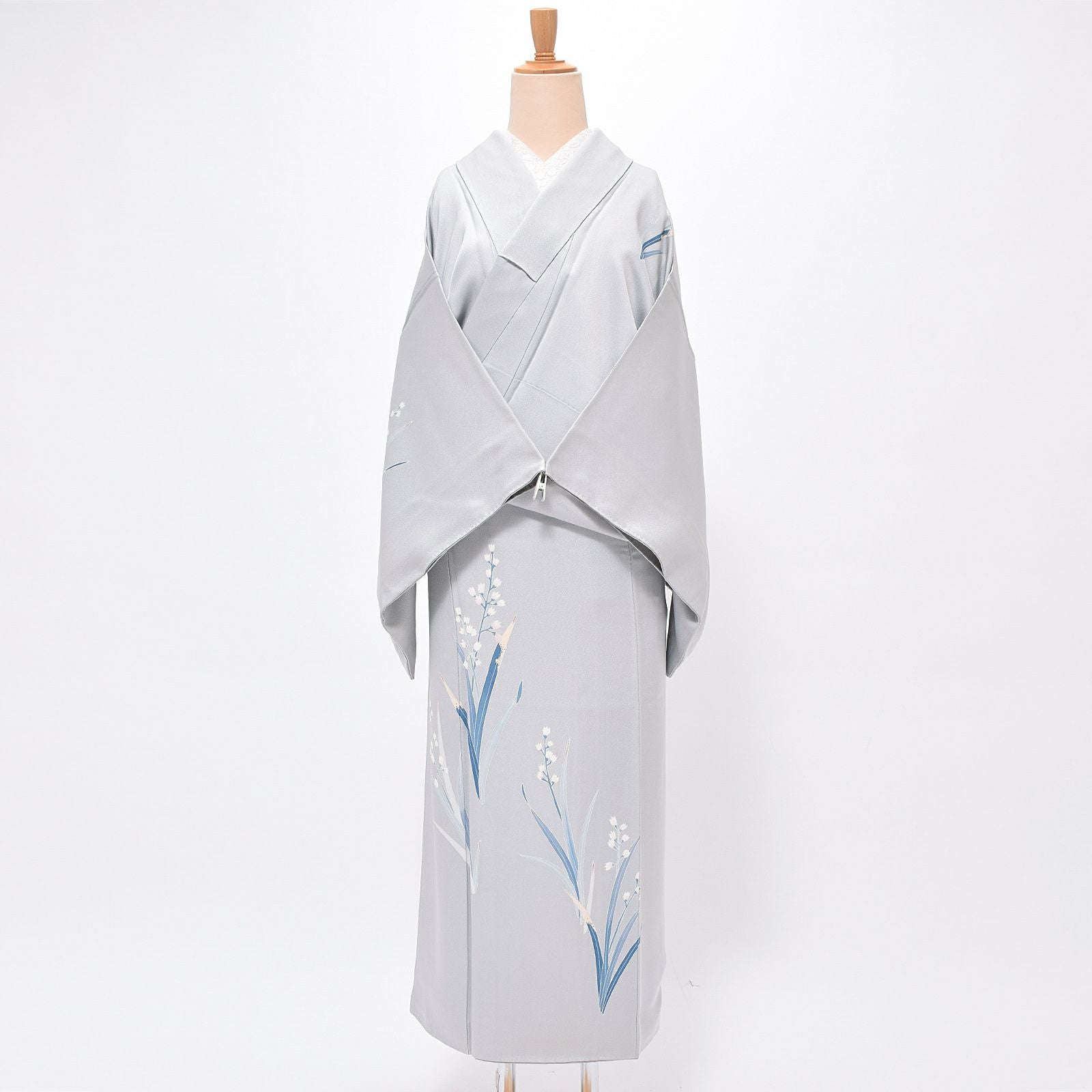 D415 訪問着　鈴蘭　正絹　着物　袷　しつけ糸付き未使用極美品 Prices down3】【中古品】仕立て上がり 訪問着 「アイスグレー 鈴蘭
