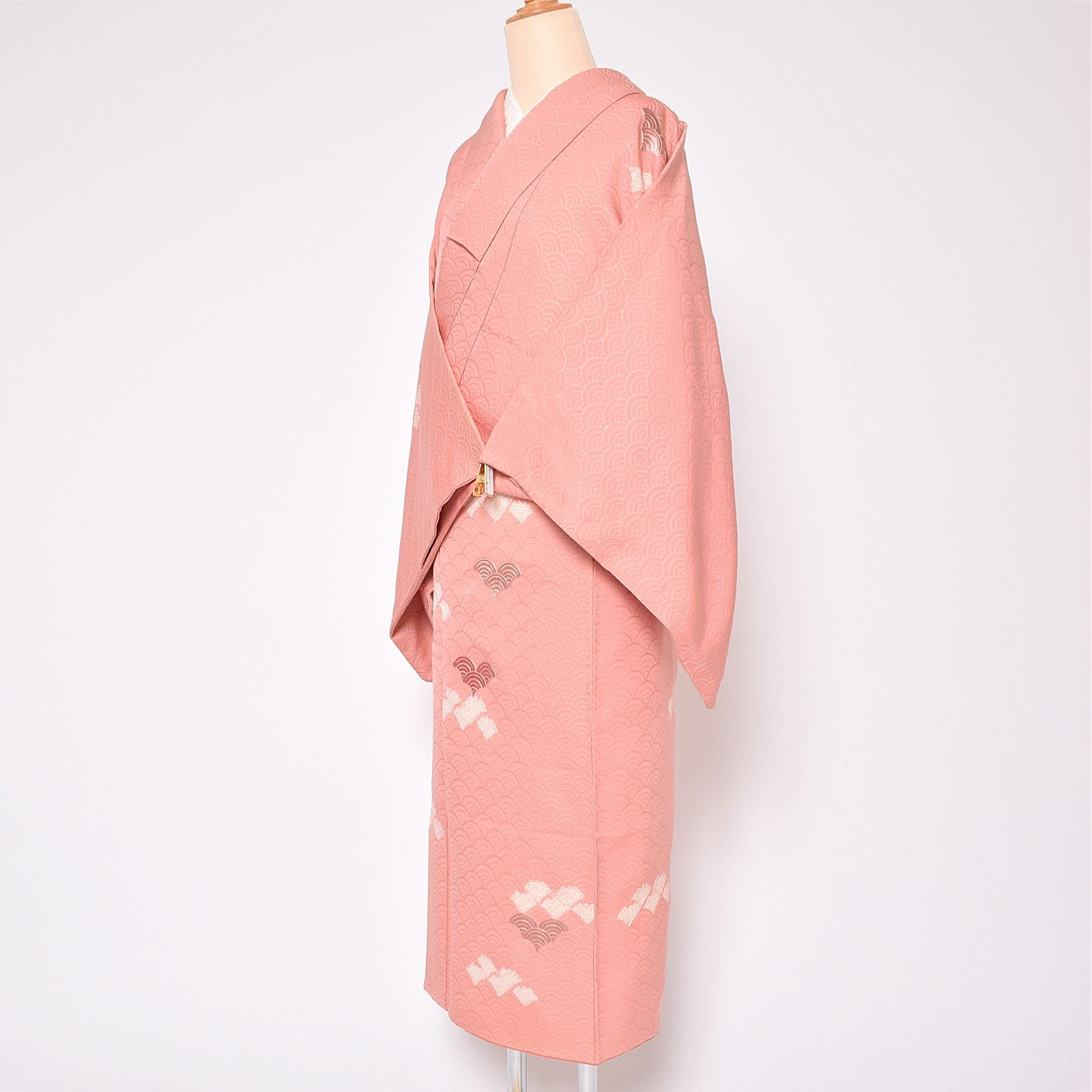 ［7076］訪問着 美品 花青海波 飾り紐 逸品 正絹 着物 袷 Prices down3】【中古品】仕立て上がり 付け下げ訪問着 「ベビーピンク
