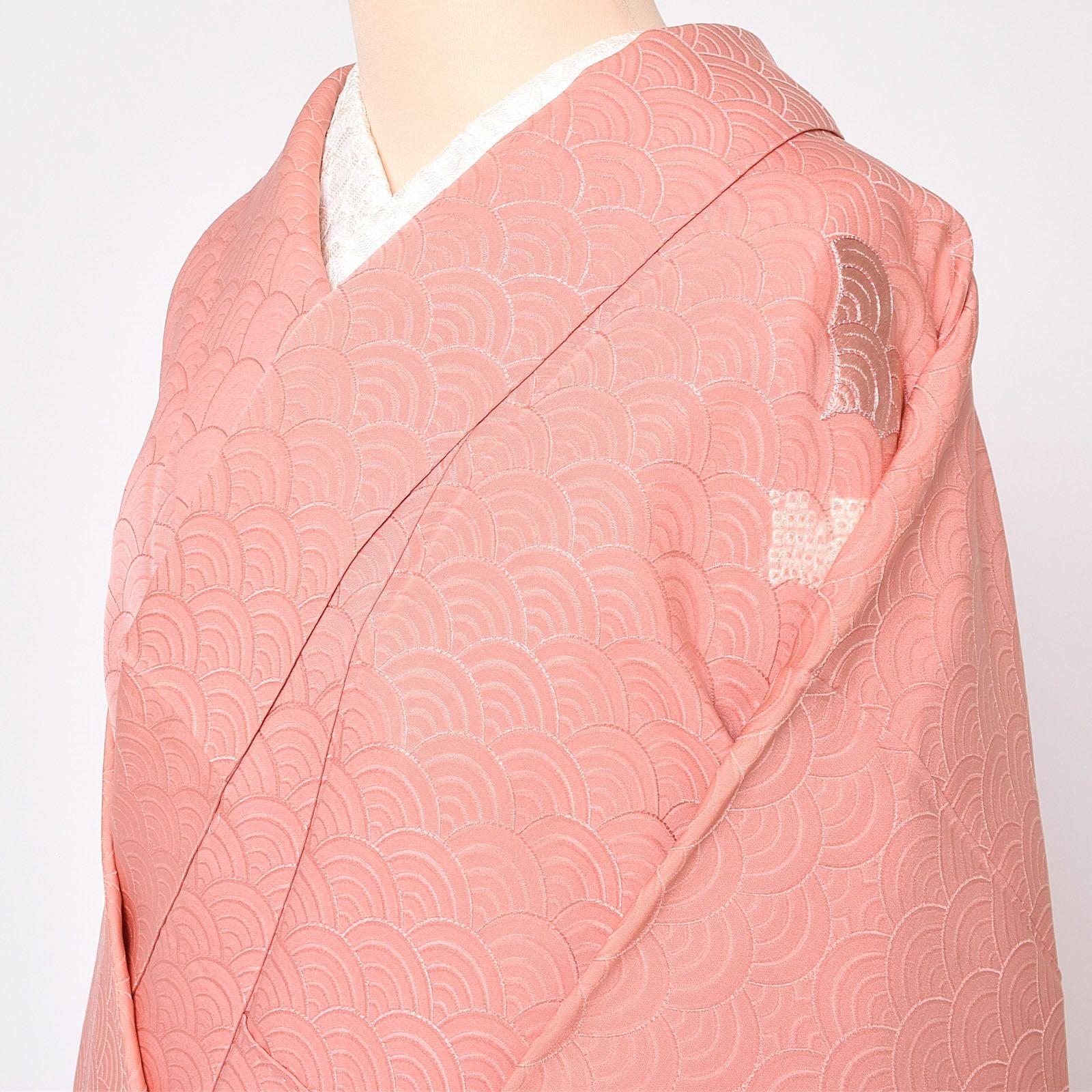 ［7076］訪問着 美品 花青海波 飾り紐 逸品 正絹 着物 袷 Prices down3】【中古品】仕立て上がり 付け下げ訪問着 「ベビーピンク