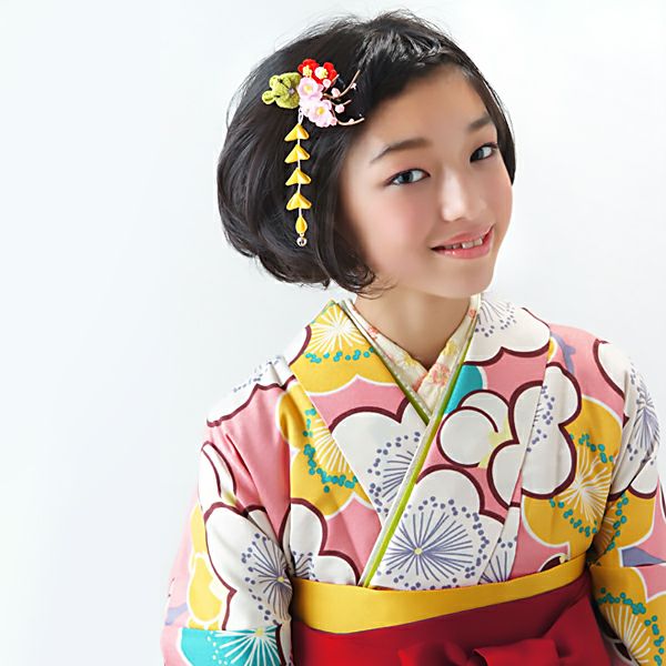 【中古品】卒業式袴セット 「二尺袖：ピンク　梅の花+袴：エンジ×矢絣」 貸衣装処分 レンタル処分品 二尺袖 袴 卒業式、謝恩会に