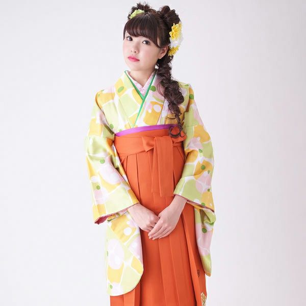 【中古品】卒業式袴セット 「二尺袖：パステル格子水玉+袴：橙×菊　刺繍」 貸衣装処分 レンタル処分品 二尺袖 袴 卒業式、謝恩会に