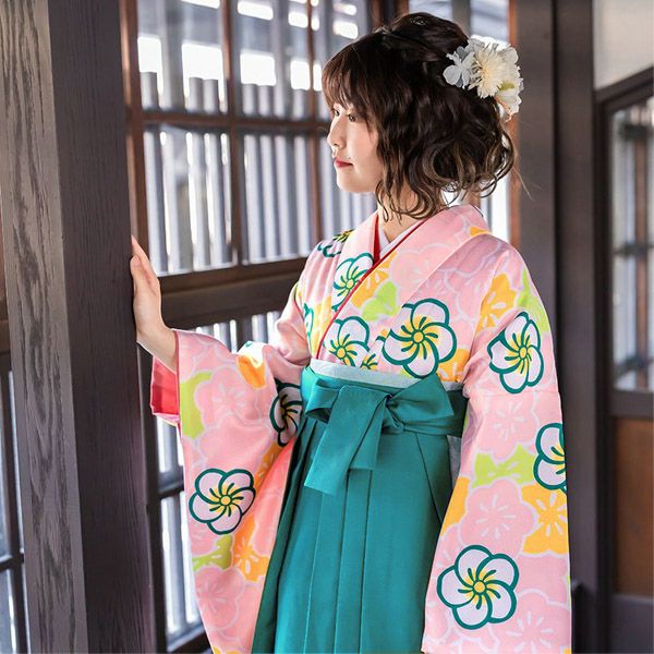 【中古品】卒業式袴セット 「二尺袖：ピンク　梅尽くし+袴：ターコイズブルー×桜 刺繍」 貸衣装処分 レンタル処分品 二尺袖 袴 卒業式、謝恩会に