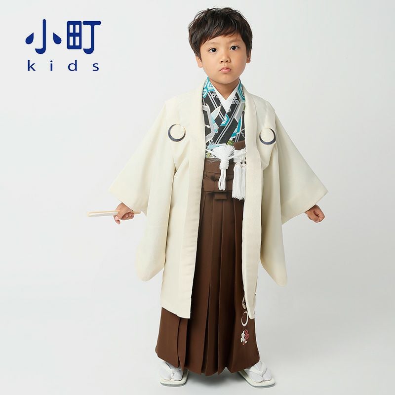 七五三 着物 3歳～5歳 ブランド羽織袴セット 小町kids 「黒月輪×黒刺繍