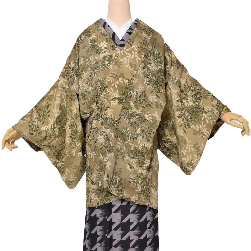 【中古品】道中衿 「カーキ色に草花」 正絹 着物コート 道中着