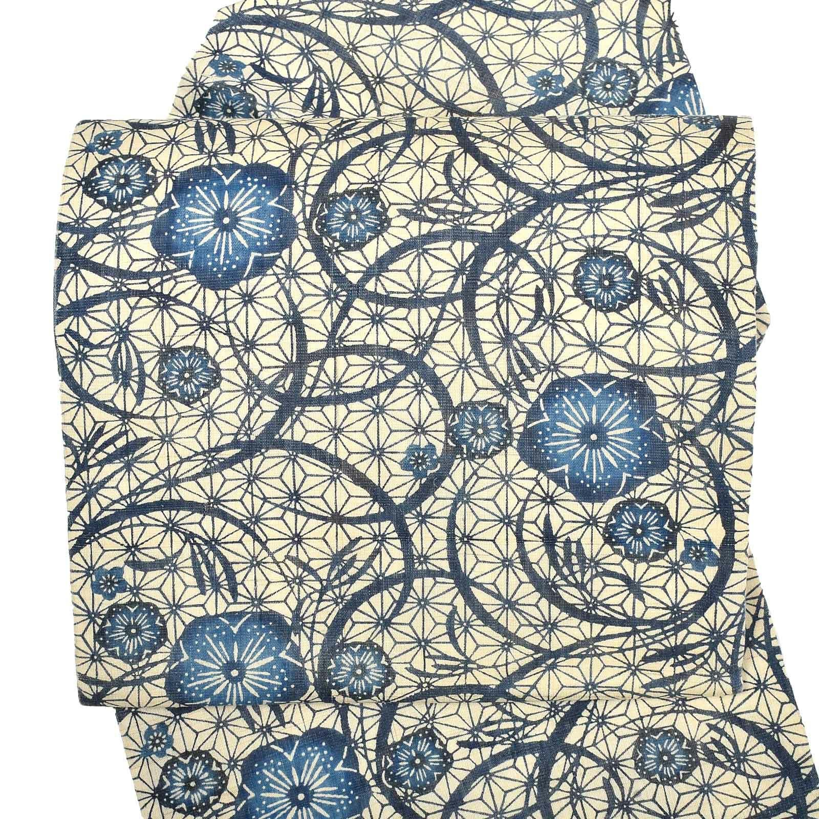 【中古品】仕立て上がり 九寸名古屋帯 「生成り　麻の葉に花」 紅型 麻