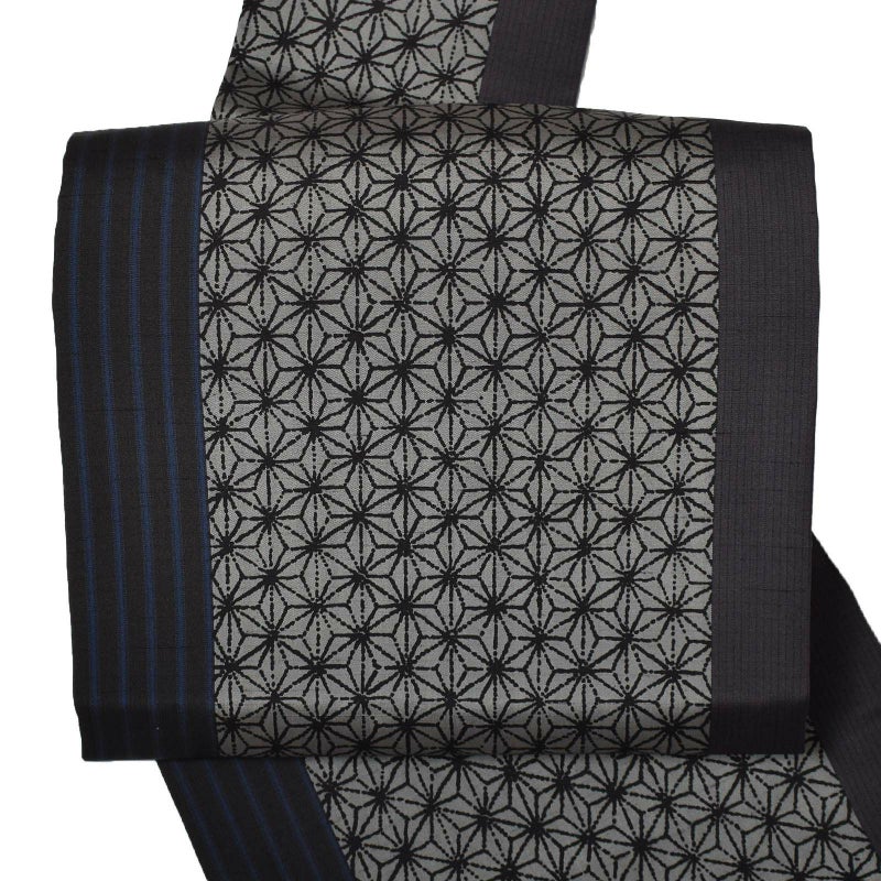 【新古品】仕立て上がり 九寸帯 「麻の葉」 大島紬 証書あり 麻の葉 黒 染め帯 染帯 中嶋左京