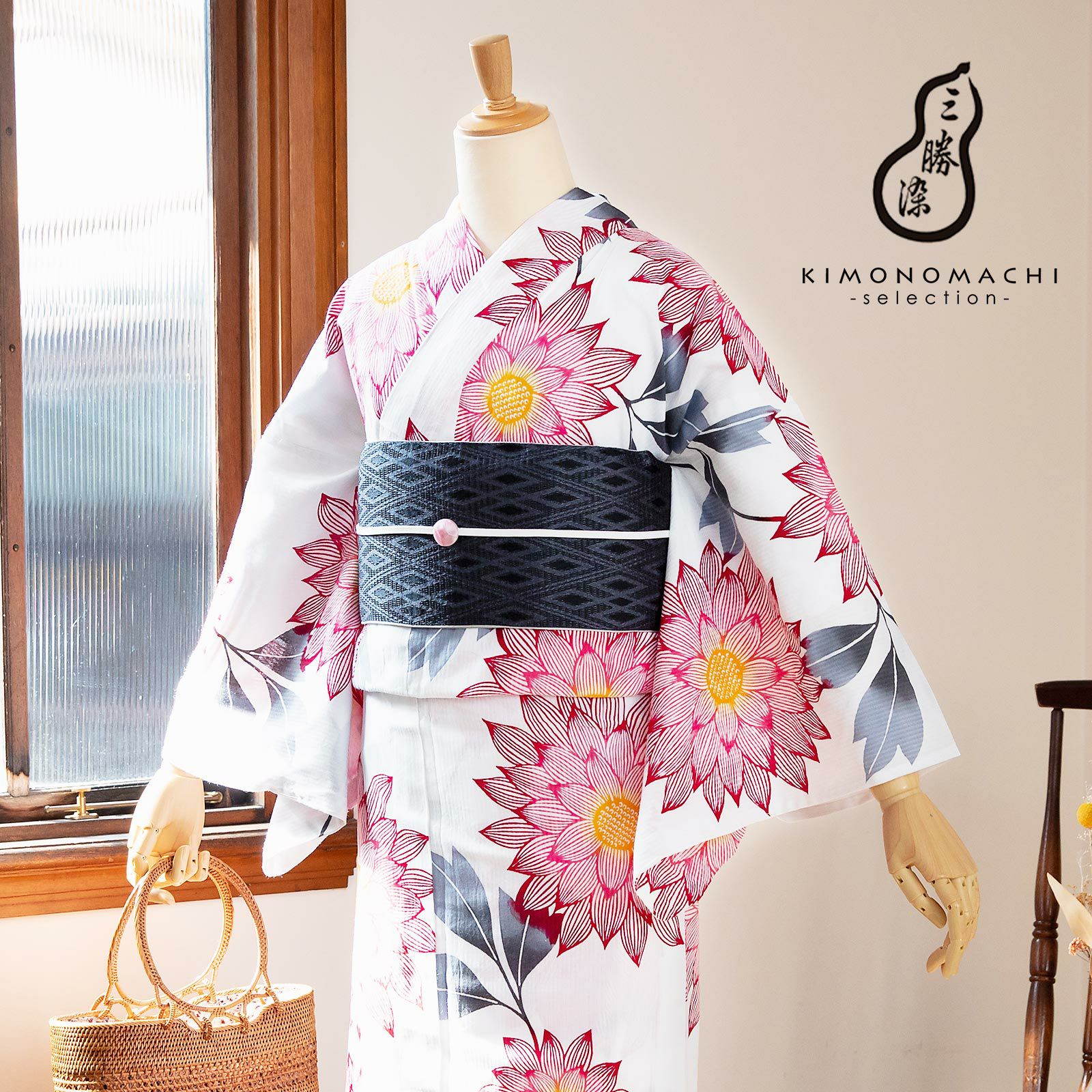 浴衣 三勝 レディース 単品 お仕立て上がり浴衣 プレタ 「白地　蓮華文、赤」 Mサイズ シック 大人 モダン 粋 古典 ゆかた 女性 ブランド ブランド浴衣 花火大会 夏祭り