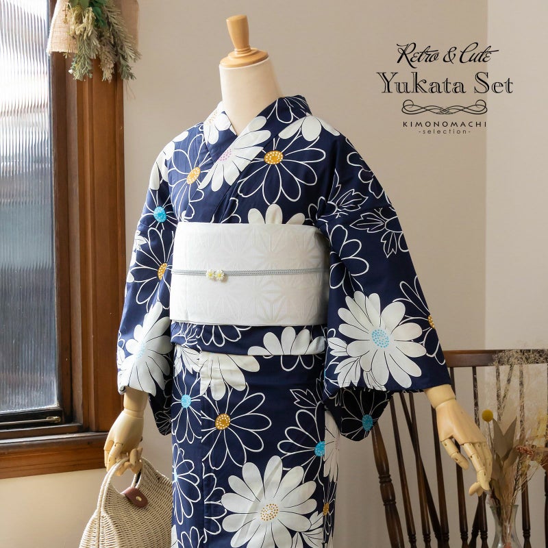 浴衣 セット レディース 大人 浴衣セット 浴衣3点セット（浴衣＋帯＋おまかせ下駄）「浴衣：ネイビー マーガレット＋帯：白 麻の葉＋おまかせ下駄」 可愛い系 個性的 レトロモダン 花火大会 夏祭り 女性用浴衣 女性浴衣 ゆかた yukata