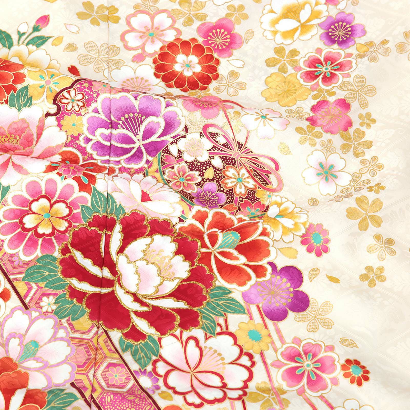 未仕立て 振袖 単品 「生成り色 牡丹に雪輪、桜」 仮絵羽 振り袖 正絹