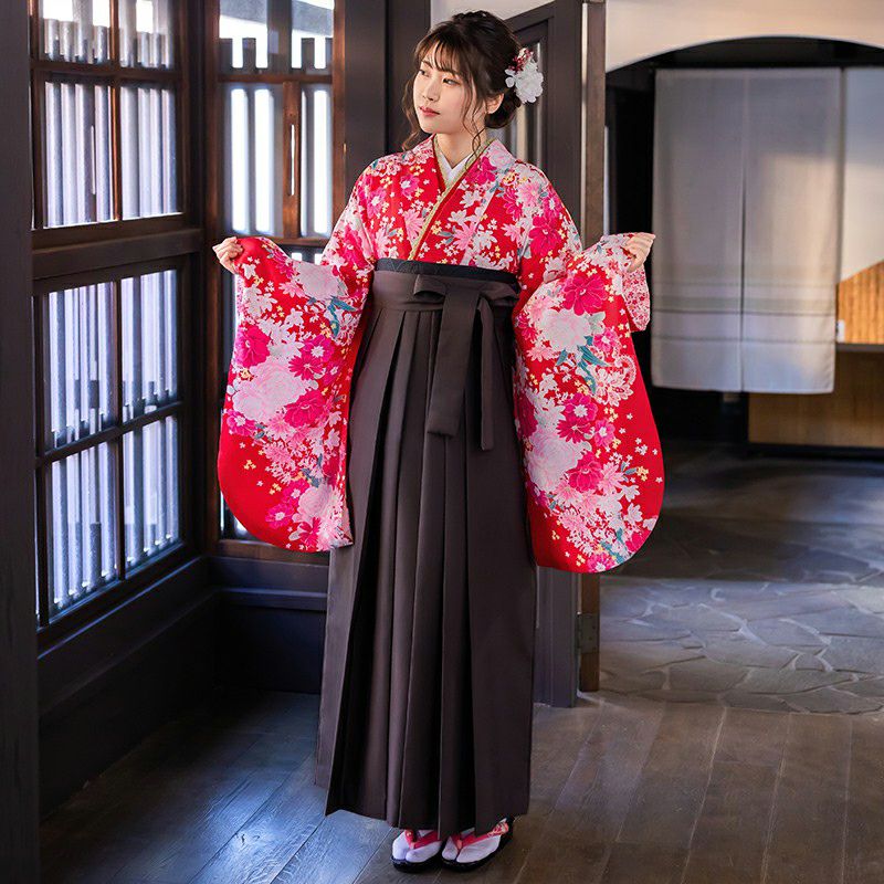 【中古品】二尺袖 単品「赤　牡丹と花にレース模様」貸衣装処分 レンタル処分品 卒業式