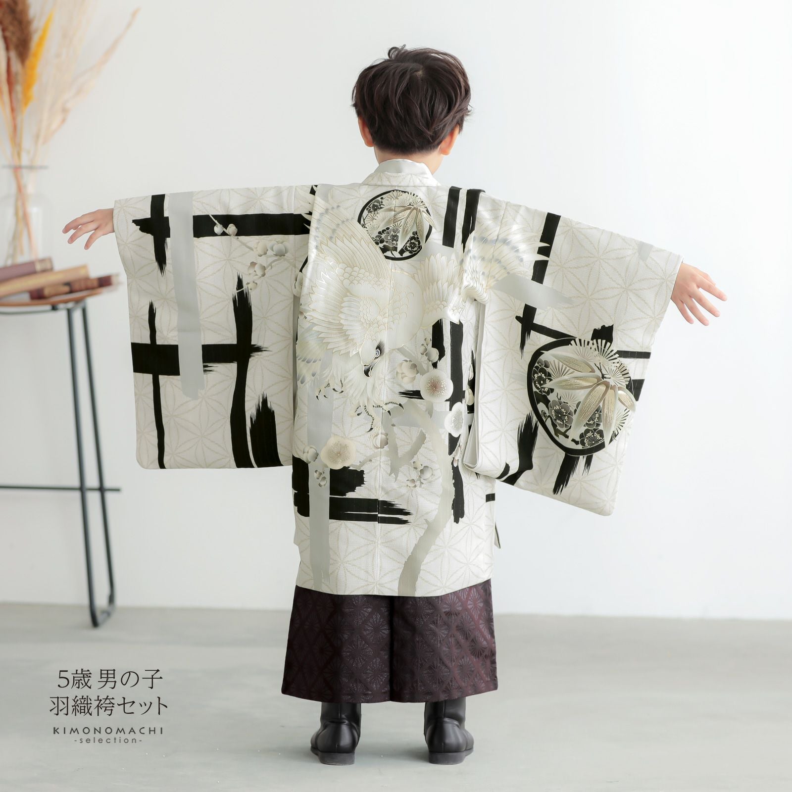 000000027152-02.jpg?size=l&w=