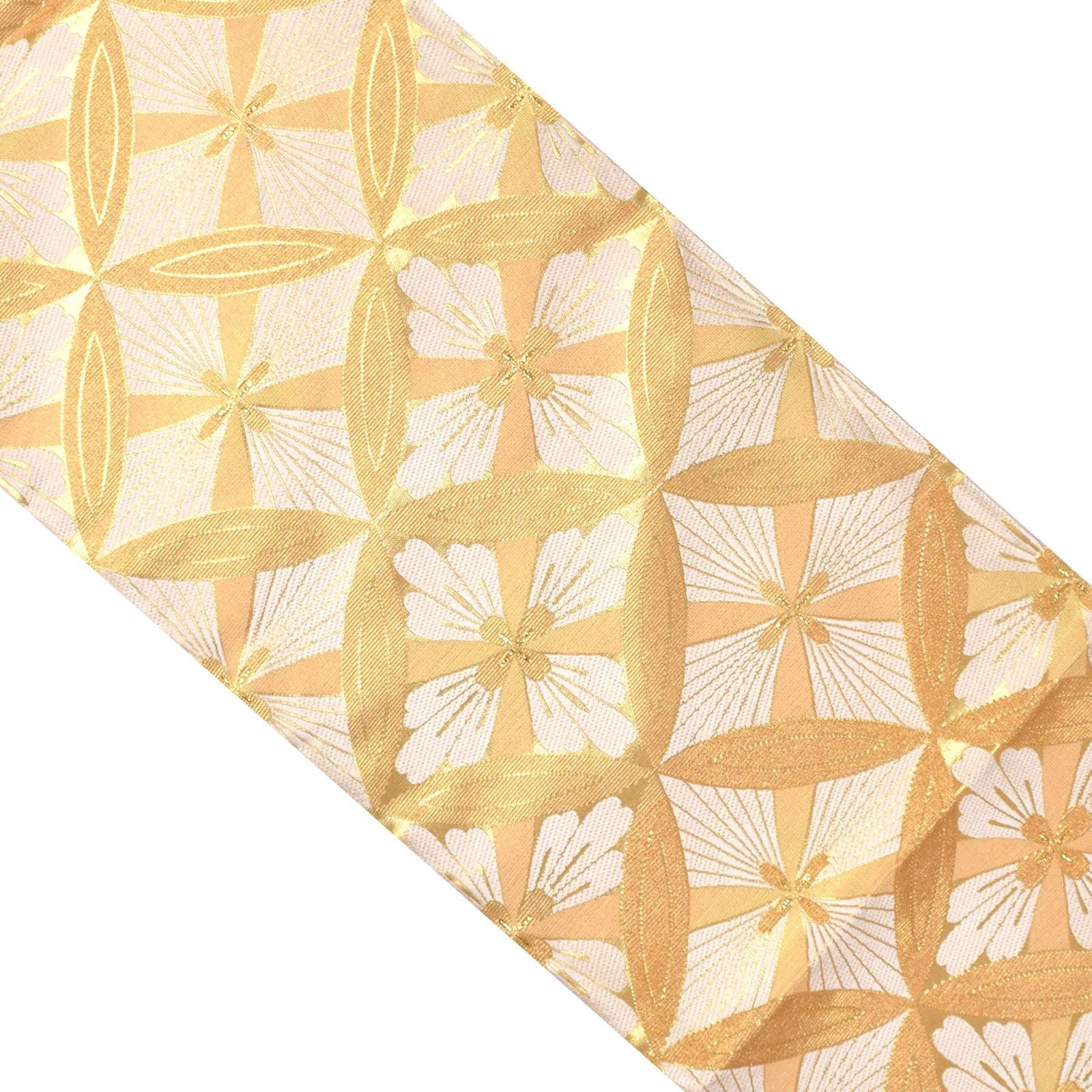 000000027640-04.jpg?size=l&w=