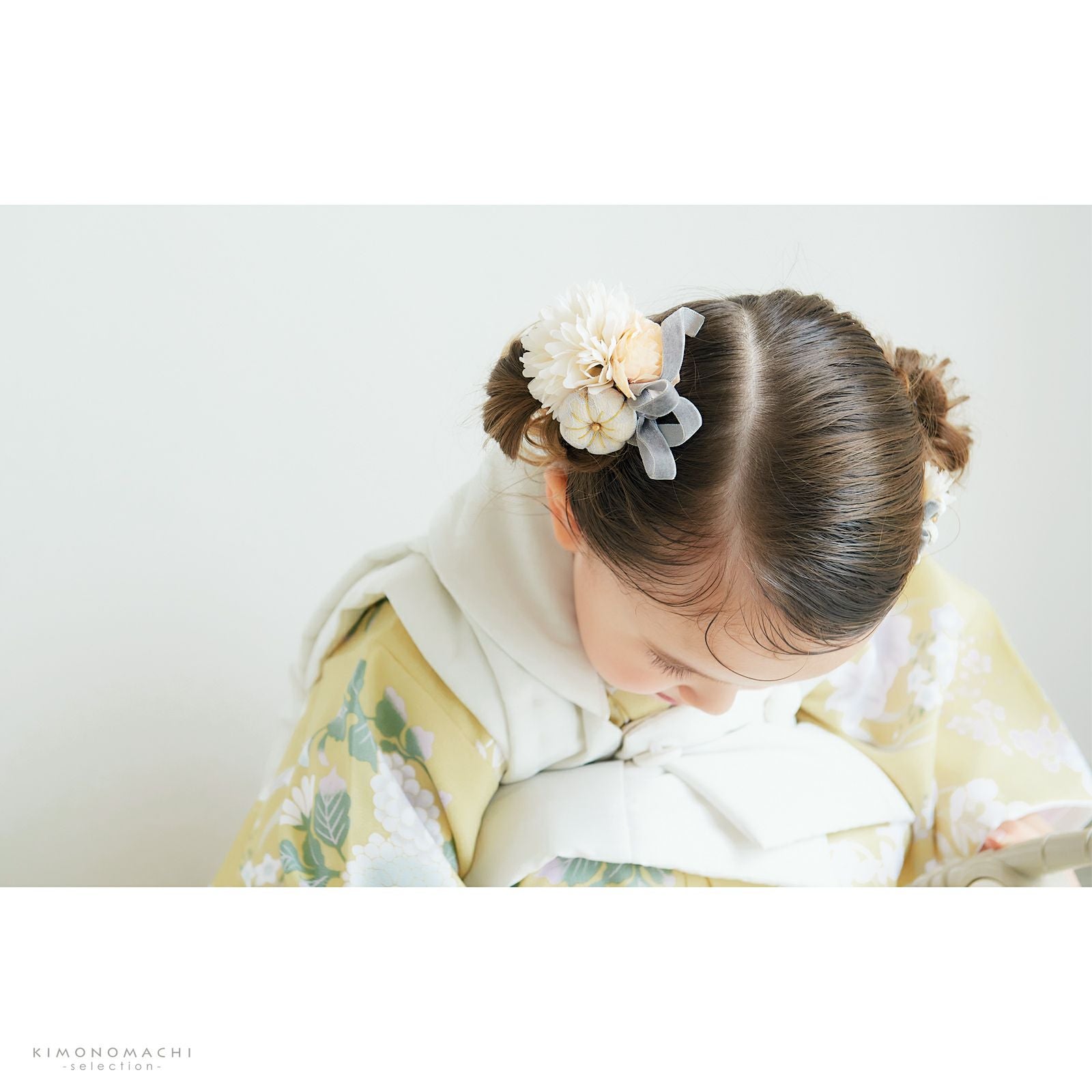 Prices down2】七五三 着物 3歳 女の子 被布セット KOHARU 「白、淡