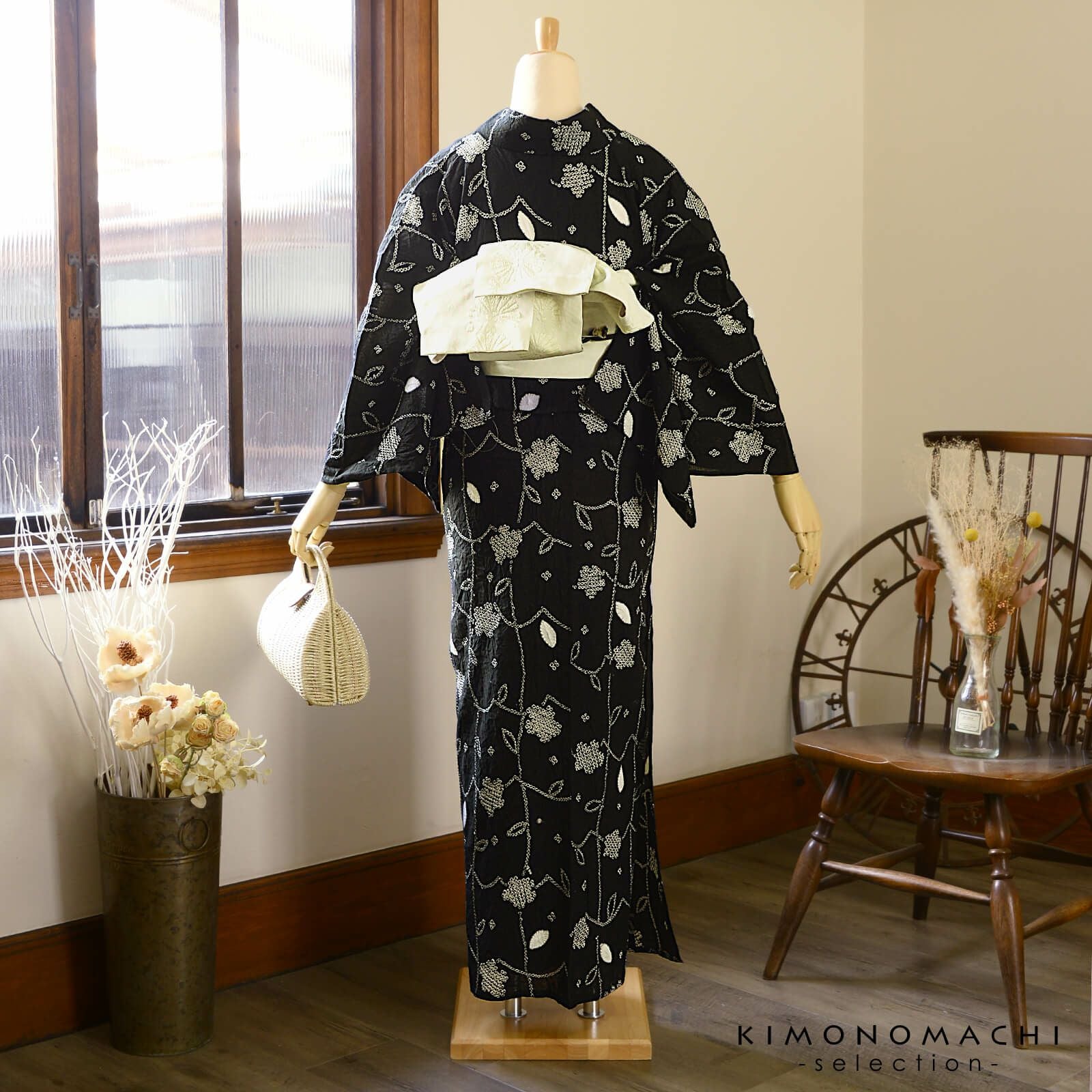 訳アリ】お仕立て上がり絞り浴衣単品「フラワータペストリー 黒」有松