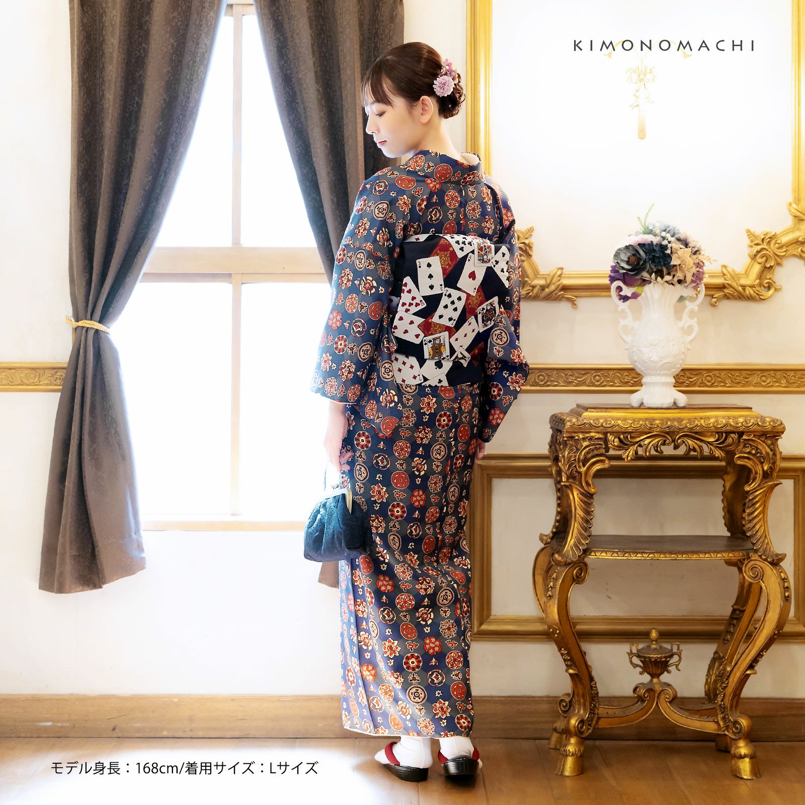 小紋 花更紗模様 美しい花柄 桜鼠色 しつけ糸 K-3499 KKP2338 桜づくし 二越ちりめん®多色プリント｜プリント｜ポリエステル