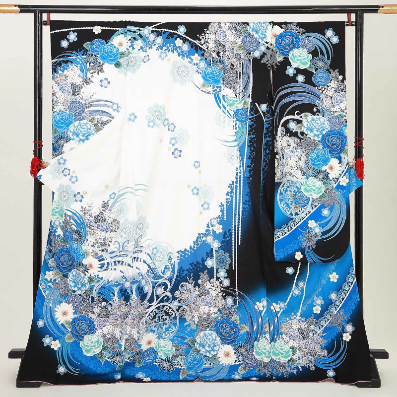 【中古品】仕立て上がり 振袖「雪の結晶 パール 花 オフホワイト アズールブルーに黒」貸衣装処分 レンタル処分品 成人式