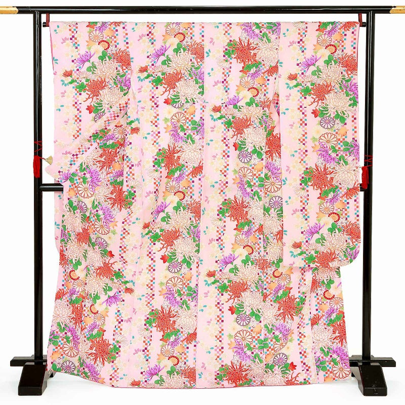 【中古品】仕立て上がり 振袖「桜地模様 糸菊 菊 楓 桜色」貸衣装処分 レンタル処分品 成人式