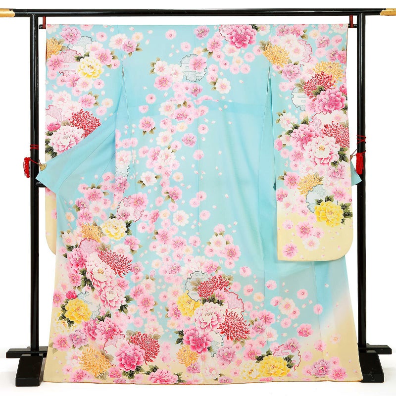 【中古品】仕立て上がり 振袖「雪輪 牡丹に糸菊 桜 水色 淡黄色ぼかし」貸衣装処分 レンタル処分品 成人式