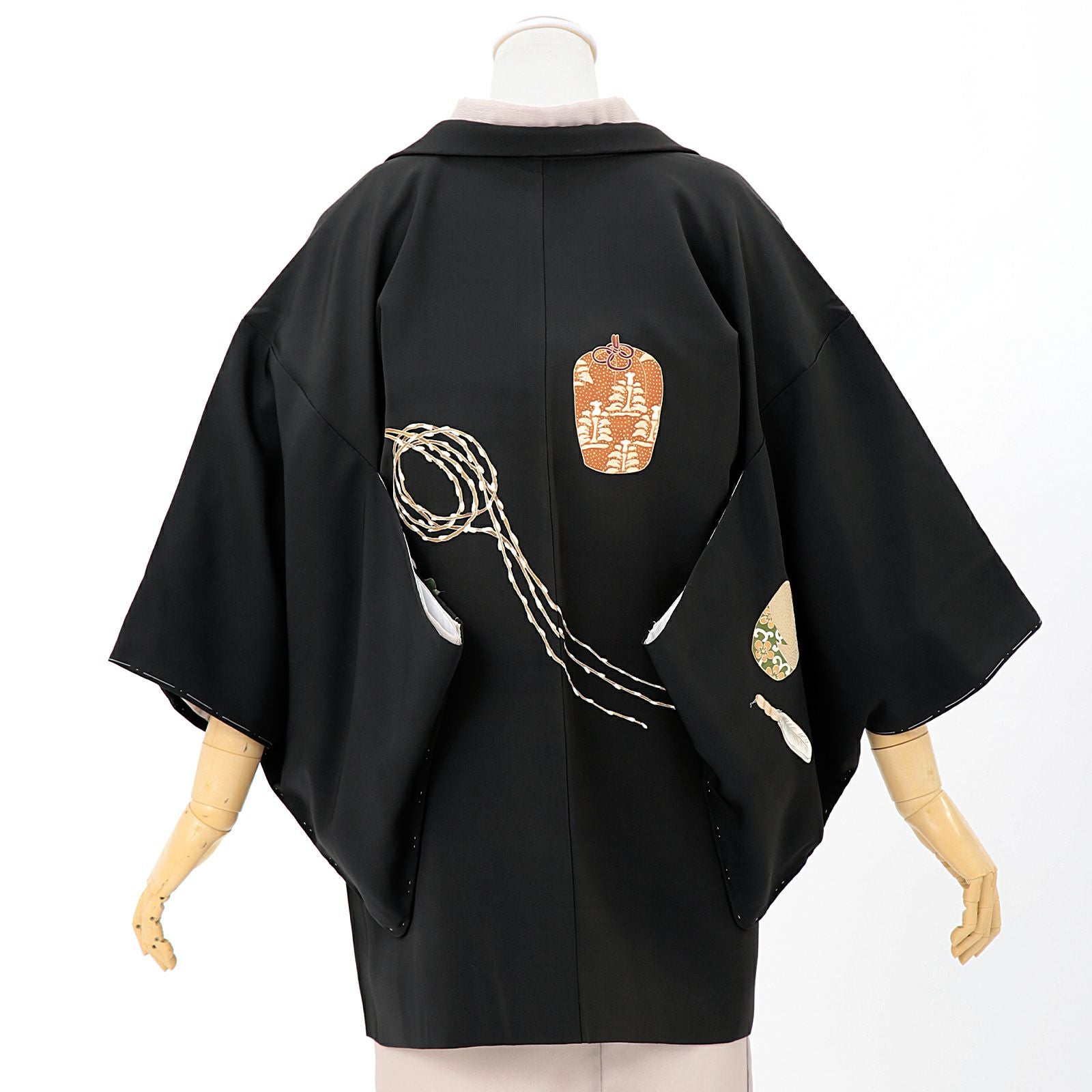 中古品】羽織「黒、結び柳に茶道具」正絹 羽織り【メール便不可