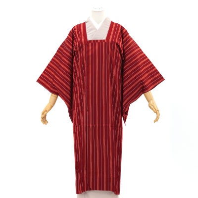中古品】道行コート 専用ポーチ付き「緋色に紅葉×白 両子持縞」着物 