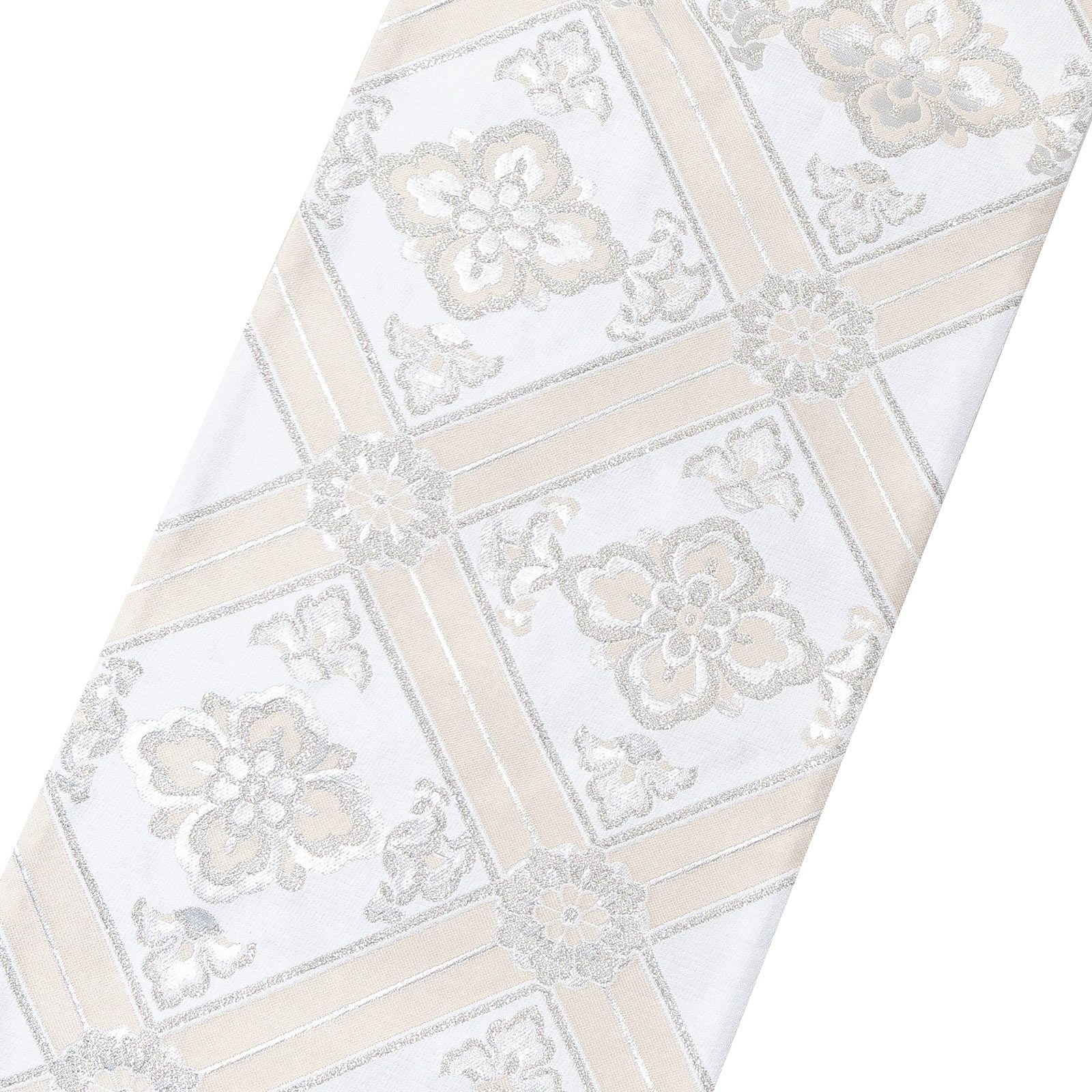 000000029215-04.jpg?size=l&w=