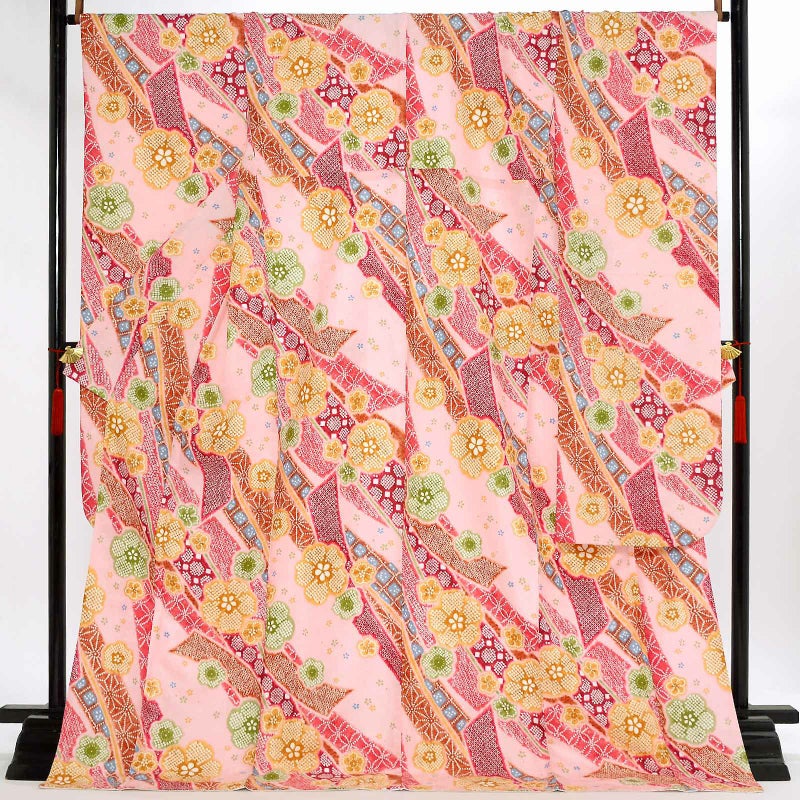 【中古品】仕立て上がり 振袖「あばれ熨斗 梅 薄紅梅色」貸衣装処分 レンタル処分品 成人式【メール便不可】ss2503fml10