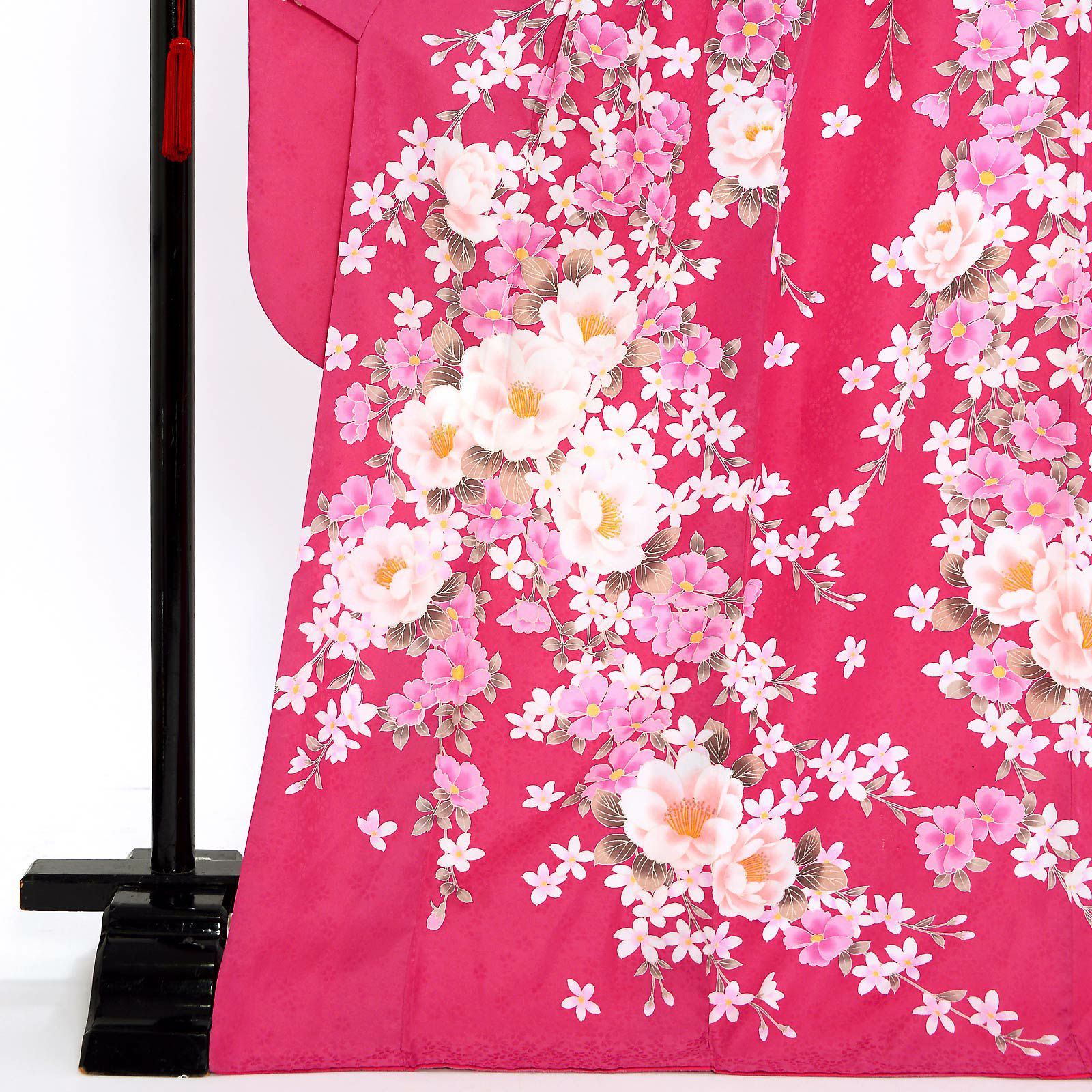 中古品】仕立て上がり 振袖「桃の花 アザレアピンク」貸衣装処分