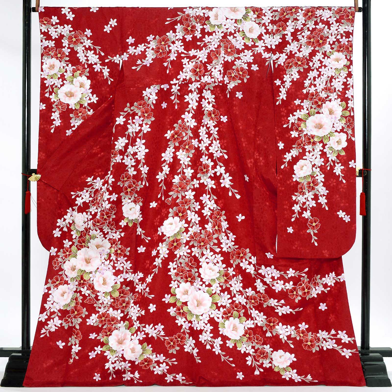 中古　振袖　仕立て上がり　赤　B16 中古品】仕立て上がり 振袖「桃の花 臙脂色」貸衣装処分 レンタル処分