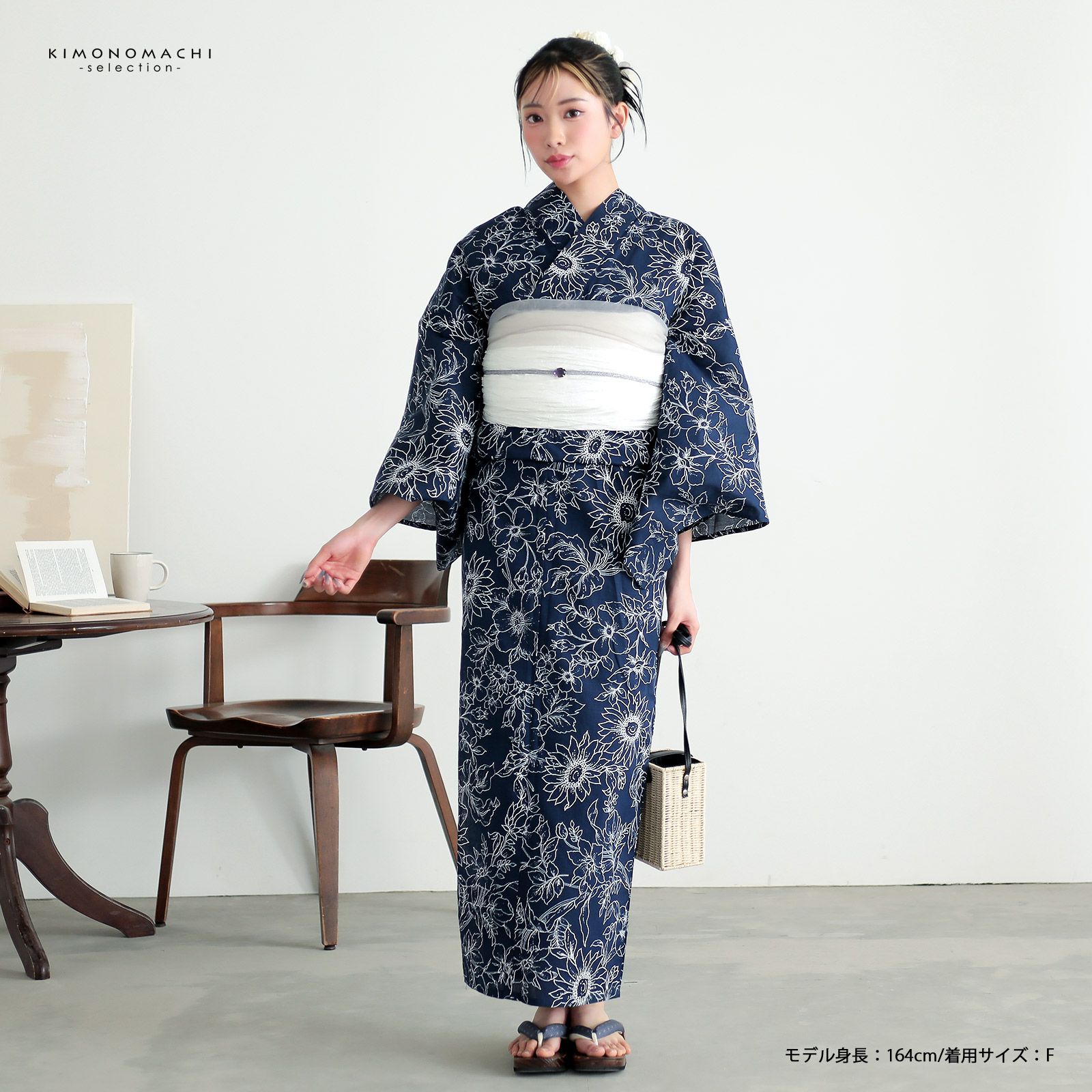 ◆大人ゆかた◆白地に藍色ひまわりストライプ浴衣◆どなたでもお似合いになるシンプル 000000029590-02.jpg?size=l&w=
